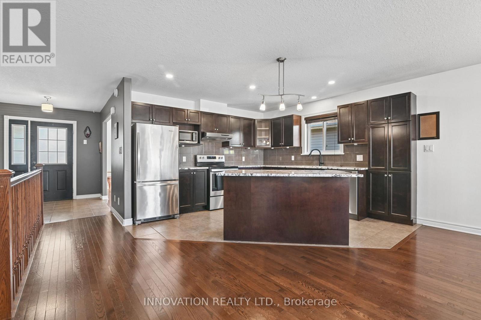 25 WESTERRA WAY N, North Grenville — photo 8