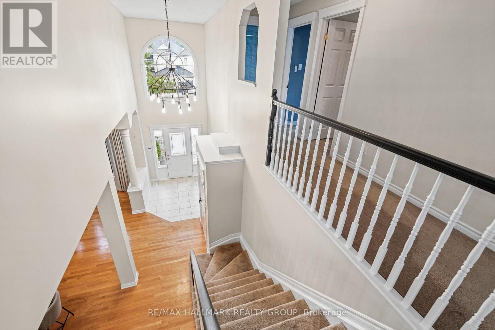 Stairs to 2nd Level