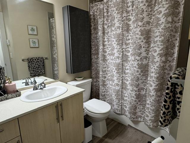 Photo of 424 2565 CAMPBELL AVENUE 19