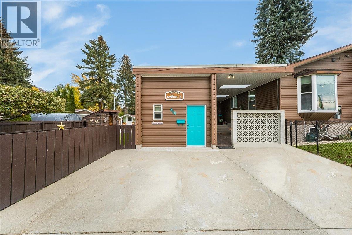 810 10th Avenue - 40