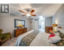 810 10th Avenue, Montrose, BC V0G1P0 Photo 19