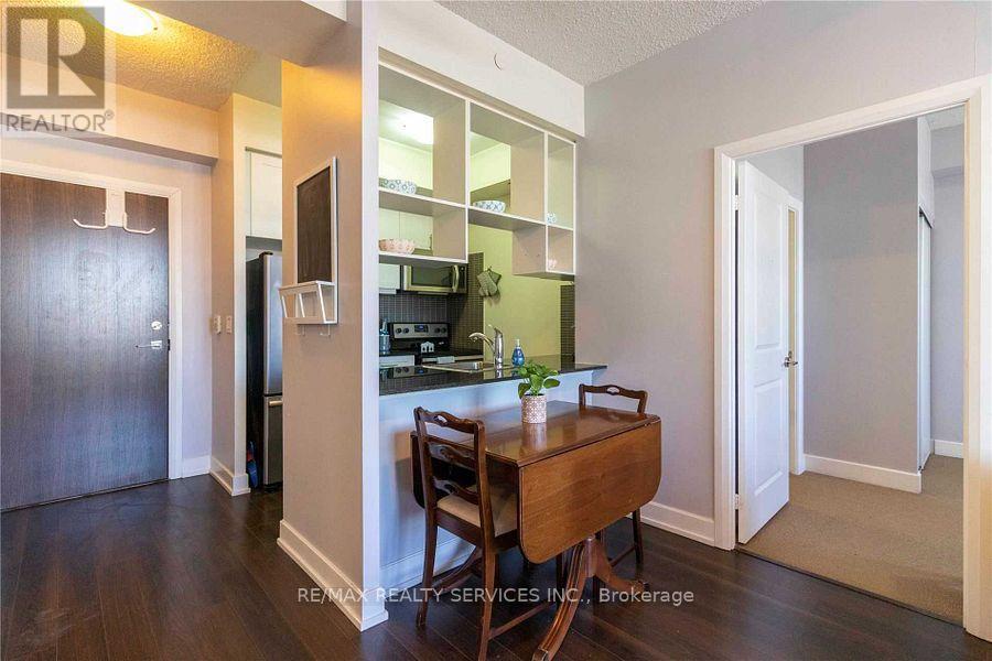 325 - 2 EVA ROAD, Toronto (Etobicoke West Mall) — photo 10