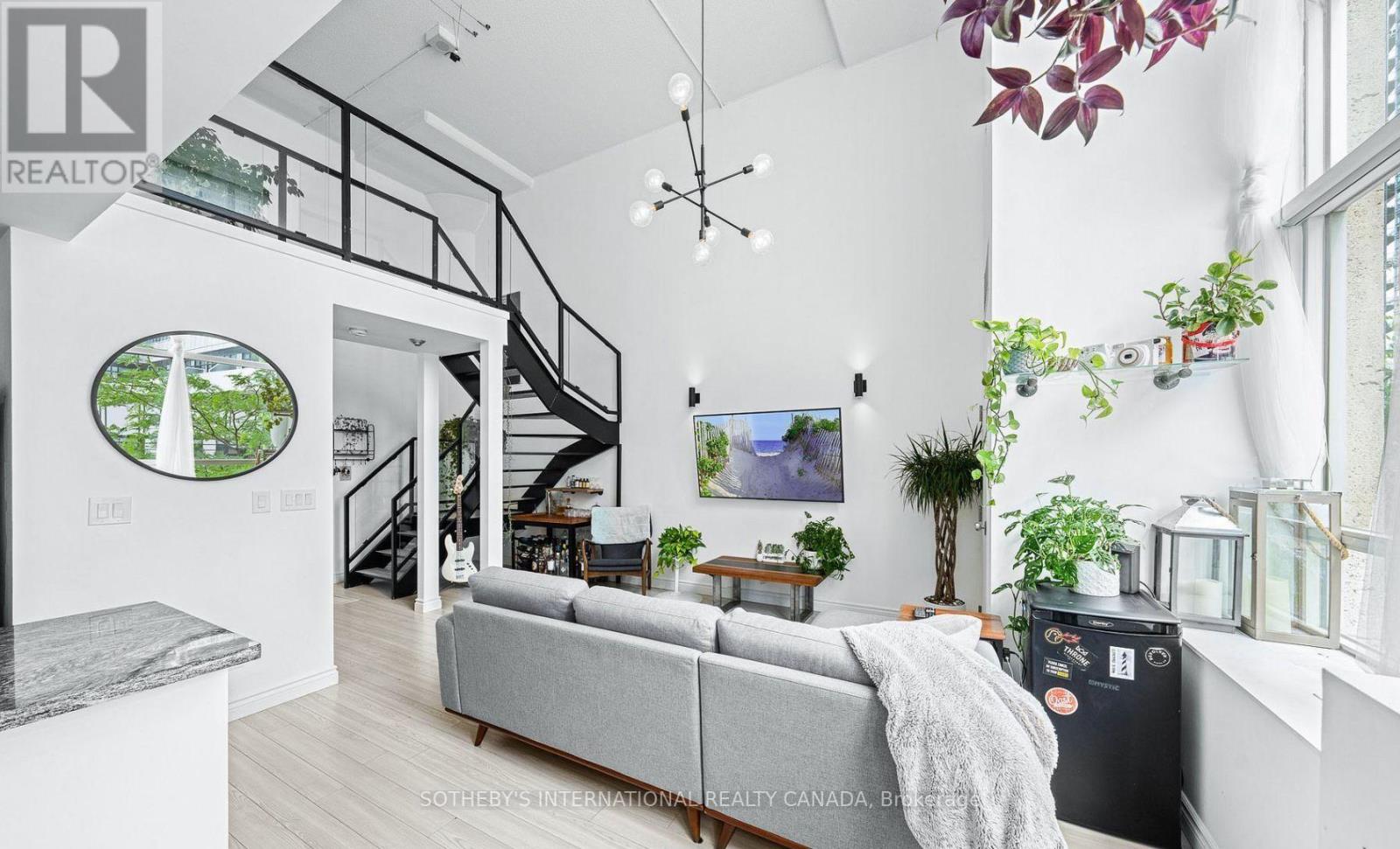 212 - 300 MANITOBA STREET, Toronto (Mimico)