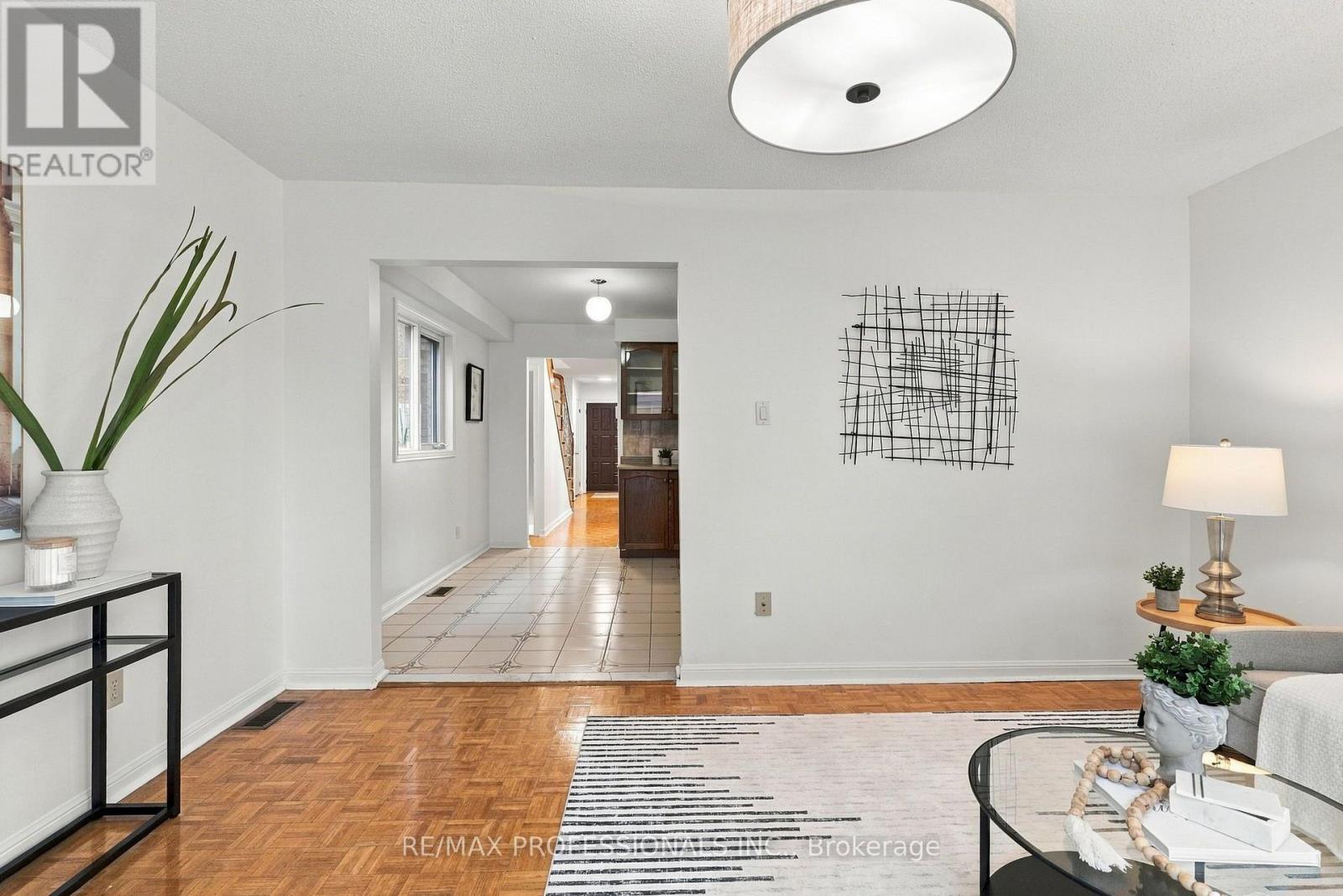 289 F BARTLETT AVENUE - 17