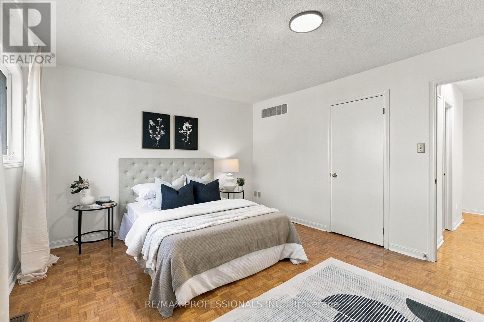 289 F BARTLETT AVENUE - 22