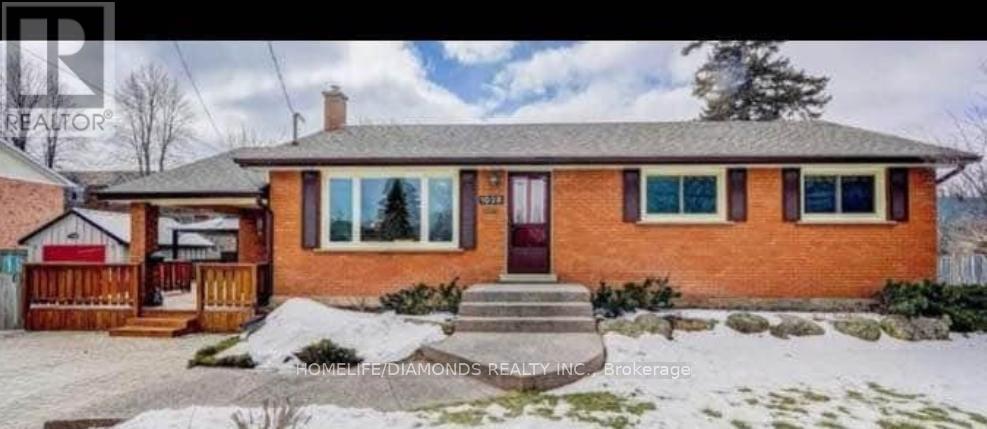 UPPER - 1038 GLENDOR AVENUE, Burlington (Freeman)