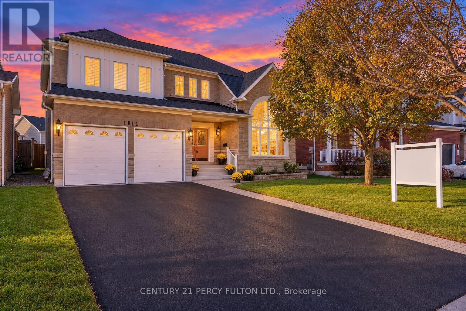 1811 Badgley Court, Oshawa, ON