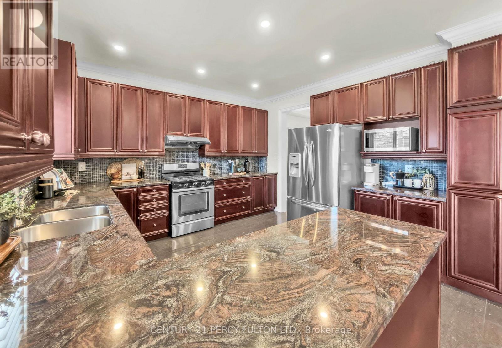 1811 Badgley Court, Oshawa, ON photo 20