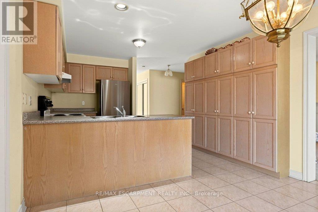 13 CHIANTI CRESCENT, Hamilton (Stoney Creek) — photo 11