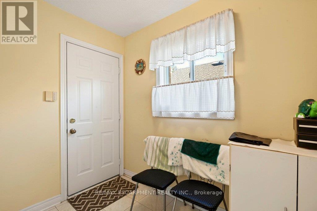 13 Chianti Crescent, Hamilton, ON photo 13