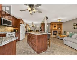 Living room - 184 Locheed Drive, Hamilton, ON L8T5A5 Photo 11