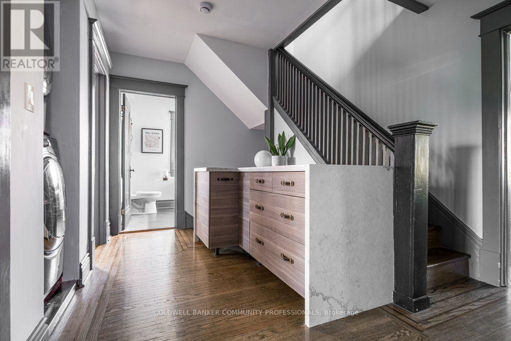 63 Chedoke Avenue, Hamilton, ON photo 23