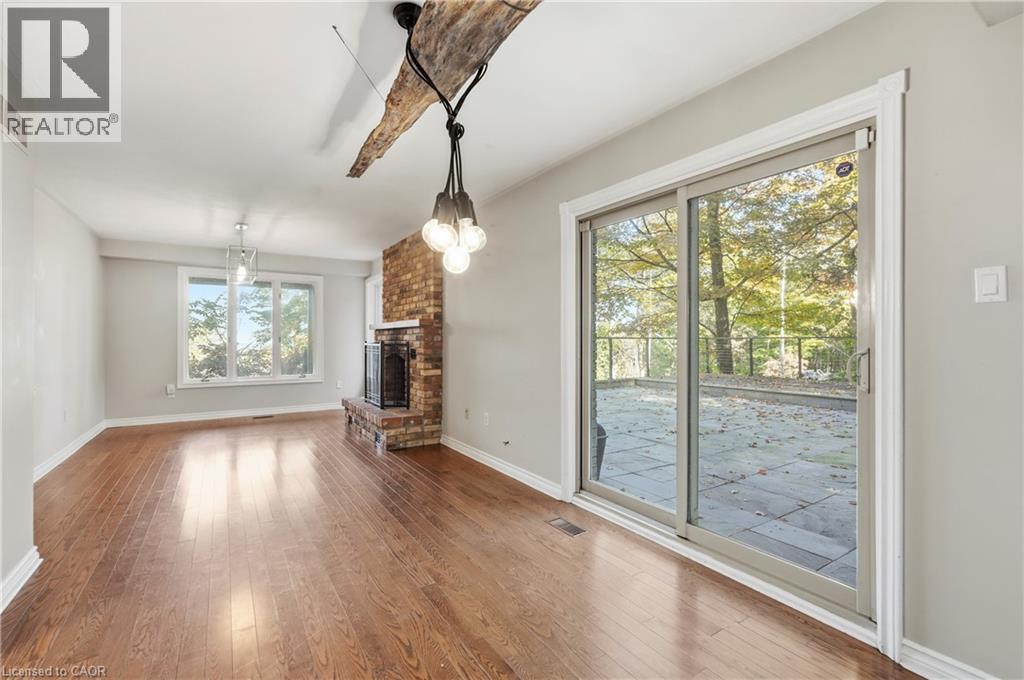 259 MAIN Street W, Grimsby — photo 6