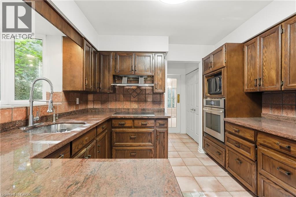 259 MAIN Street W, Grimsby — photo 9
