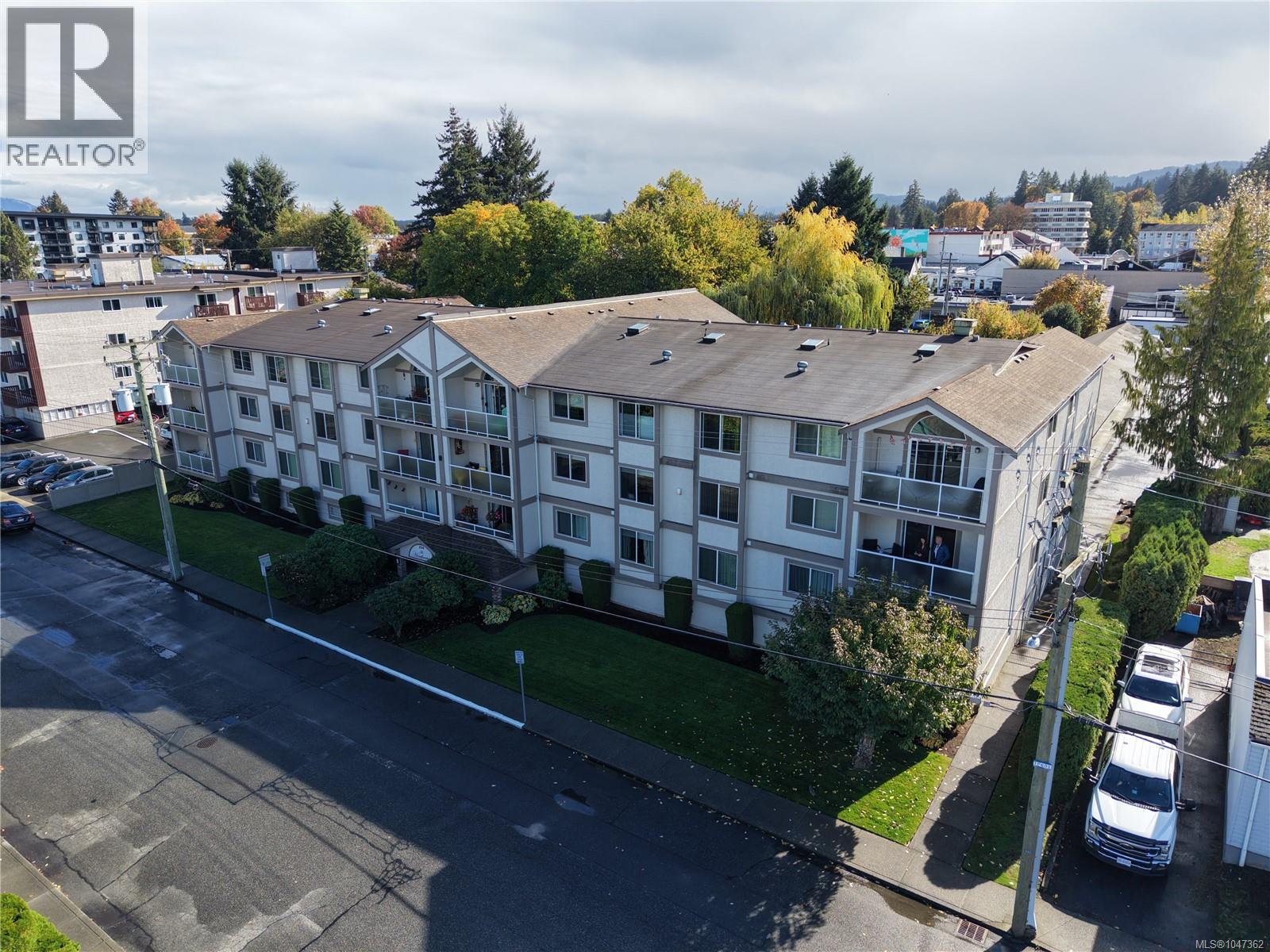 307 254 First St, Duncan - Image 1