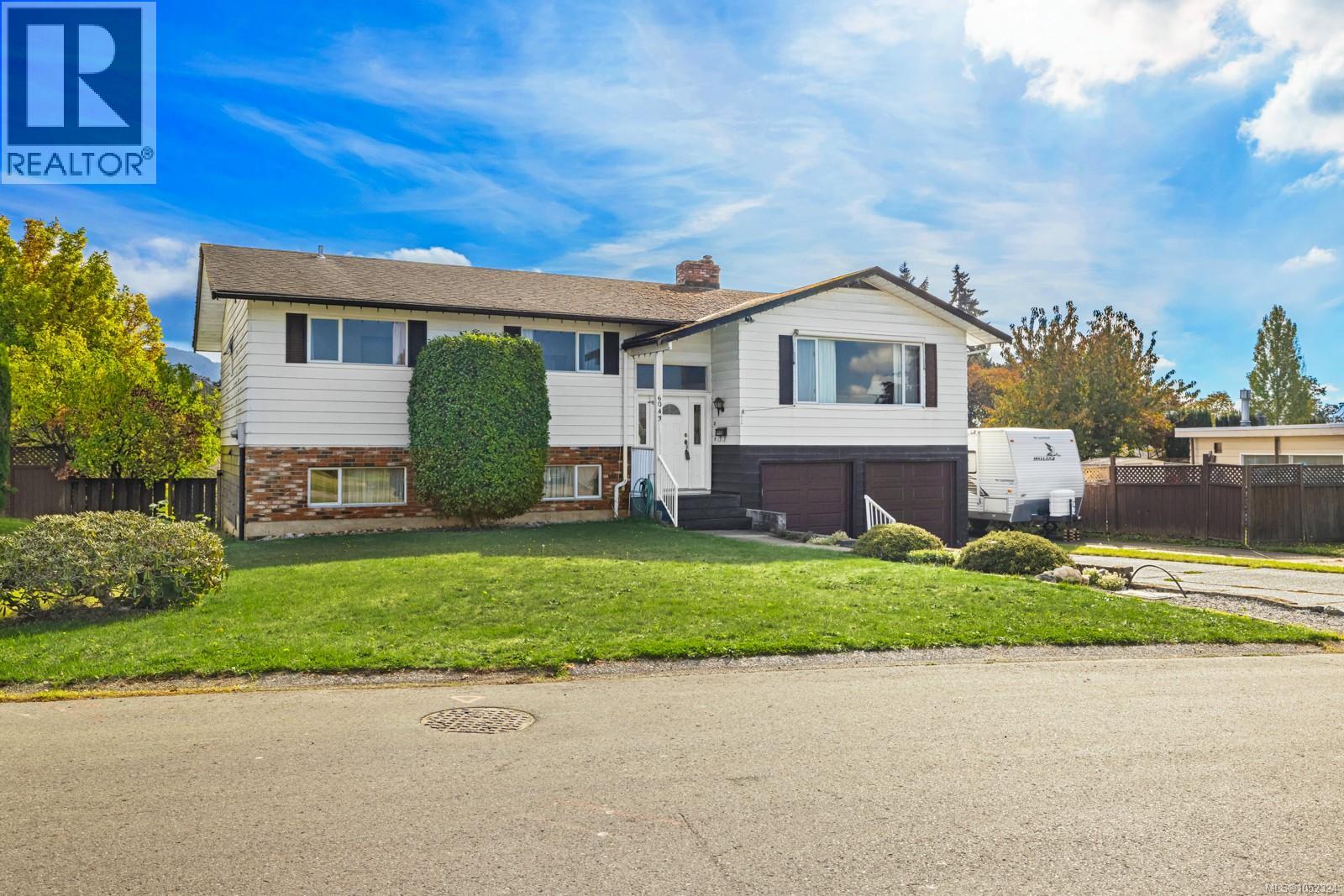 Property for sale at 6043 Trillium Way