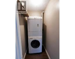 301, 4619 73 Street Nw, Calgary, AB T3B2M3 Photo 11