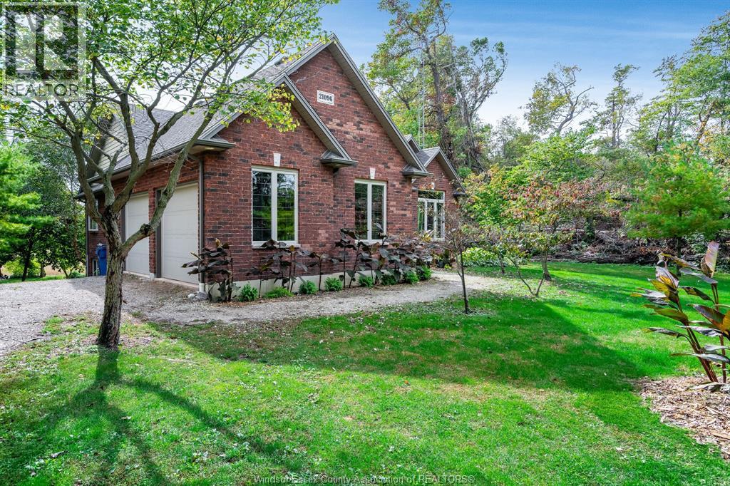 21096 Cemetery ROAD, Wheatley — photo 3