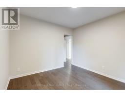 12 Norlong Boulevard, Toronto, ON M4C3W6 Photo 18