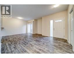 Primary Bedroom - 4, 125 Silkstone Road W, Lethbridge, AB T1J3A8 Photo 6