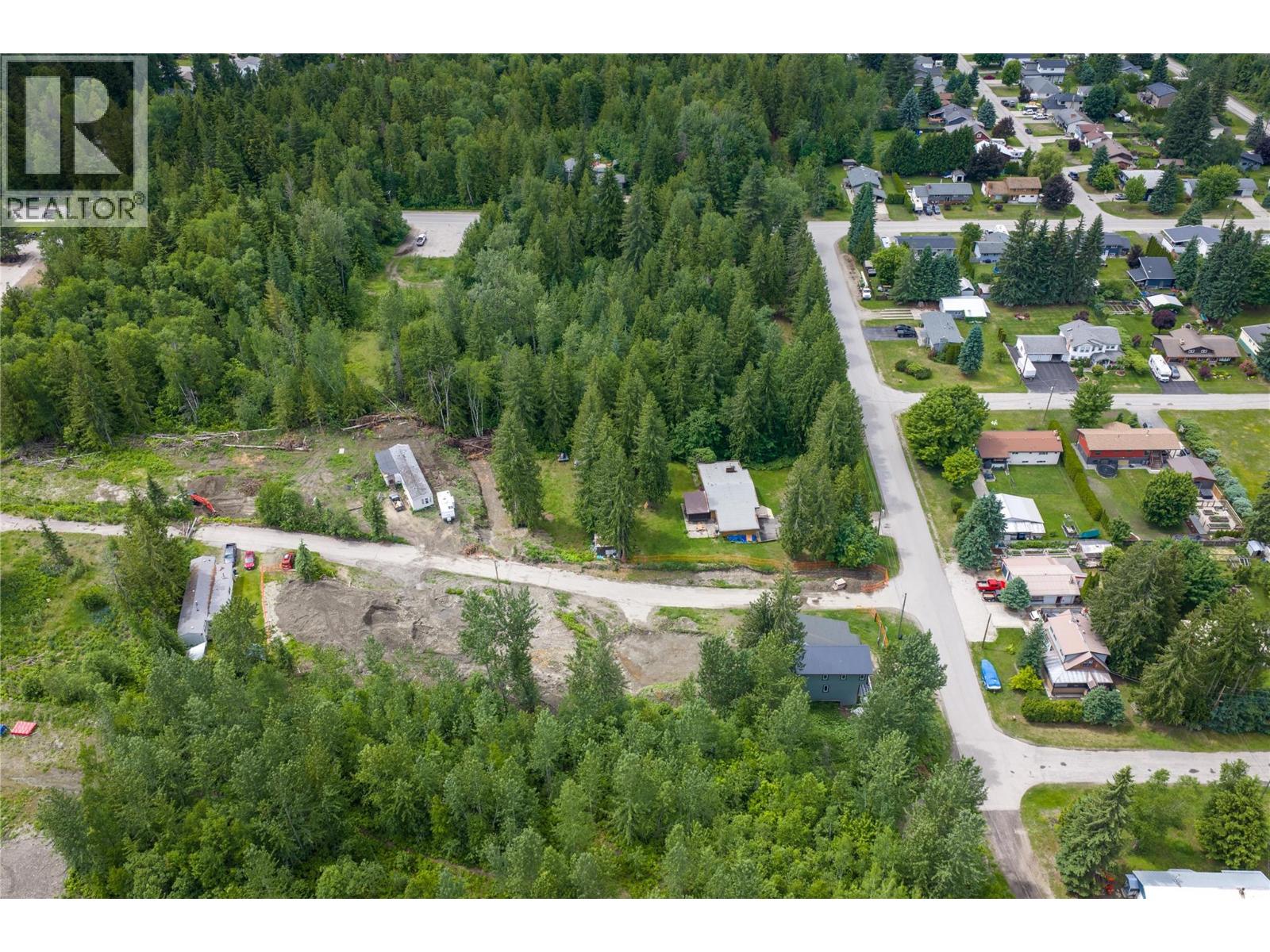 Proposed Lot B Arrow Drive, Revelstoke - Image 1