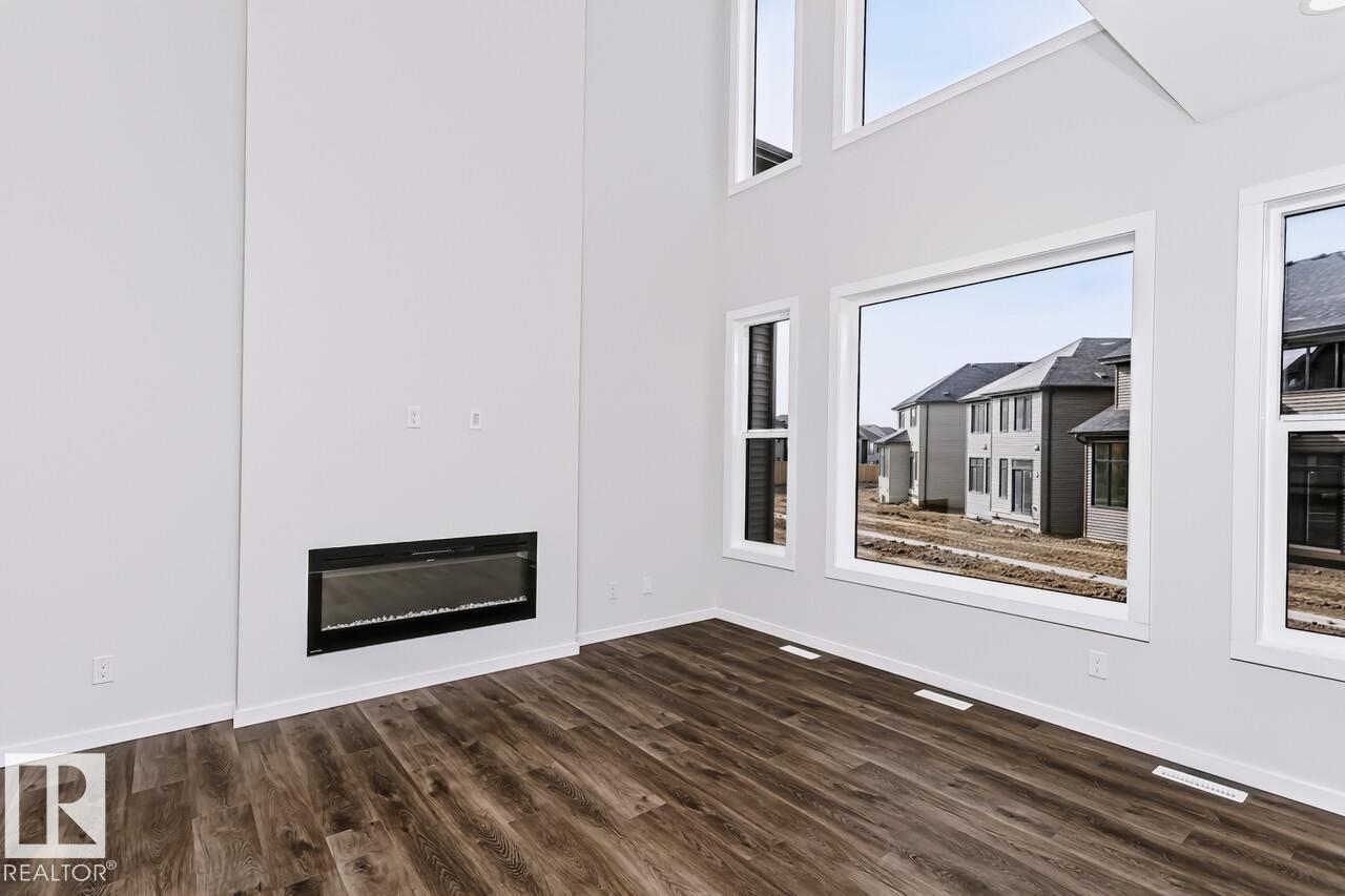 46 Chartres Close, photo 12