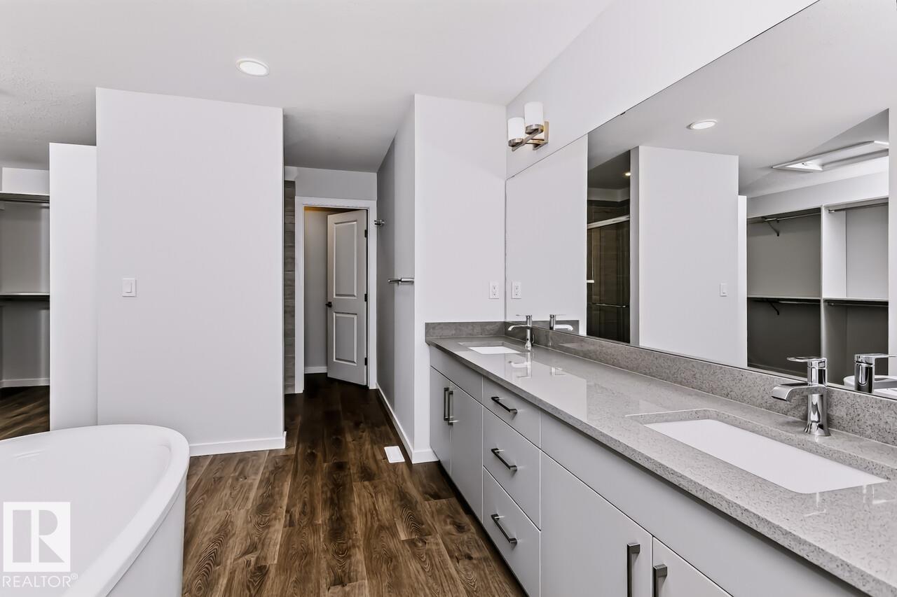 46 Chartres Close, photo 18