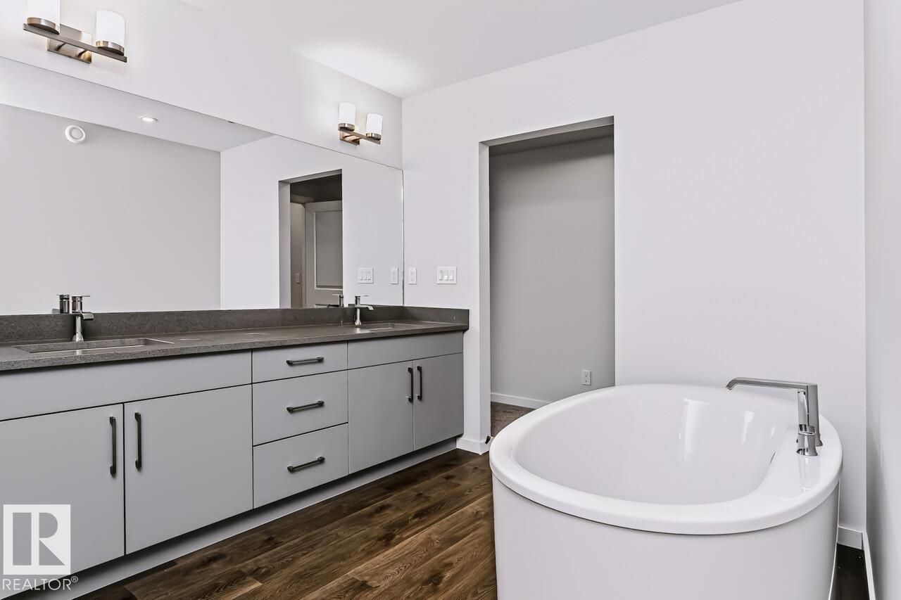 46 Chartres Close, photo 19
