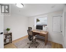 153 Town Circle Road thumbnail 10