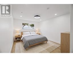 153 Town Circle Road thumbnail 9