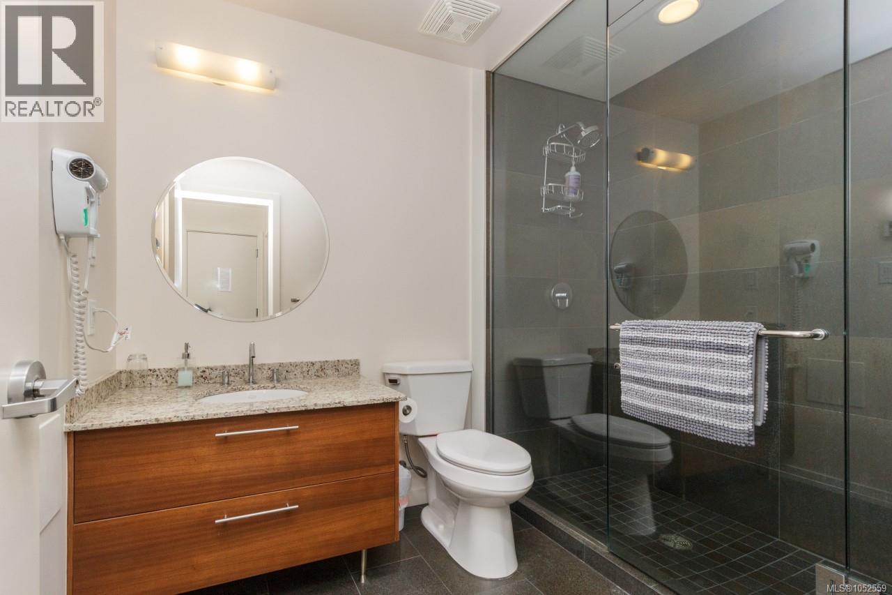 104 68 Songhees Rd, Victoria - Image 1