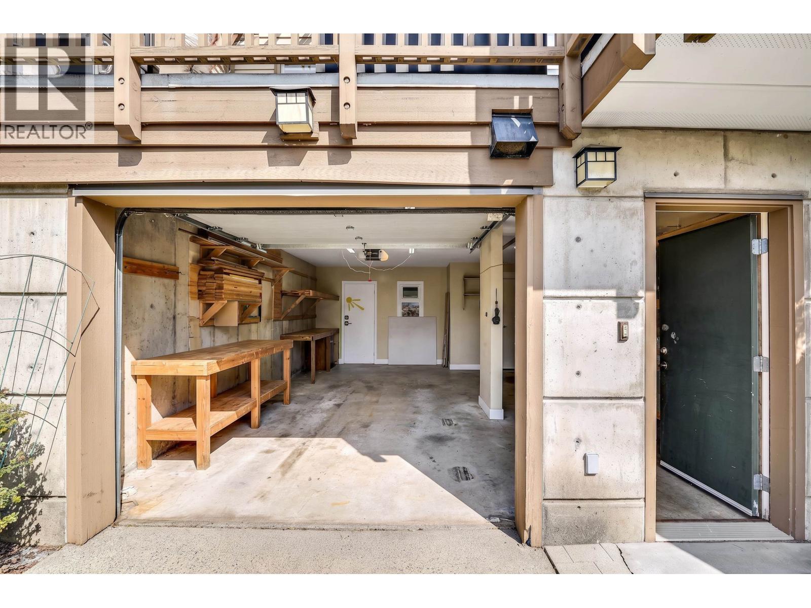 Photo of 1216 VILLAGE GREEN WAY 30
