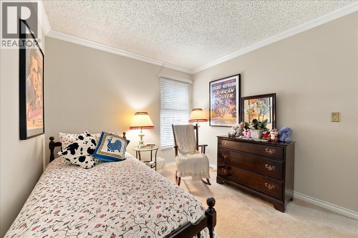 Photo of 428 LEHMAN PLACE 26