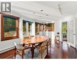13249 Potts Lane, Garden Bay, BC V0N1S1 Photo 11