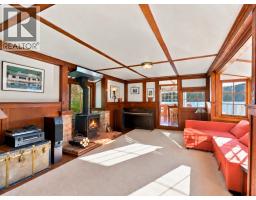 13249 Potts Lane, Garden Bay, BC V0N1S1 Photo 14