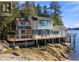 13249 Potts Lane, Garden Bay, BC V0N1S1 Photo 32