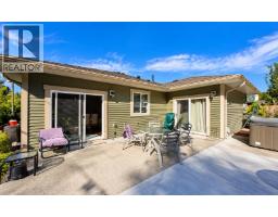 6202 Sitka Road, Sechelt, BC V0N3A3 Photo 15