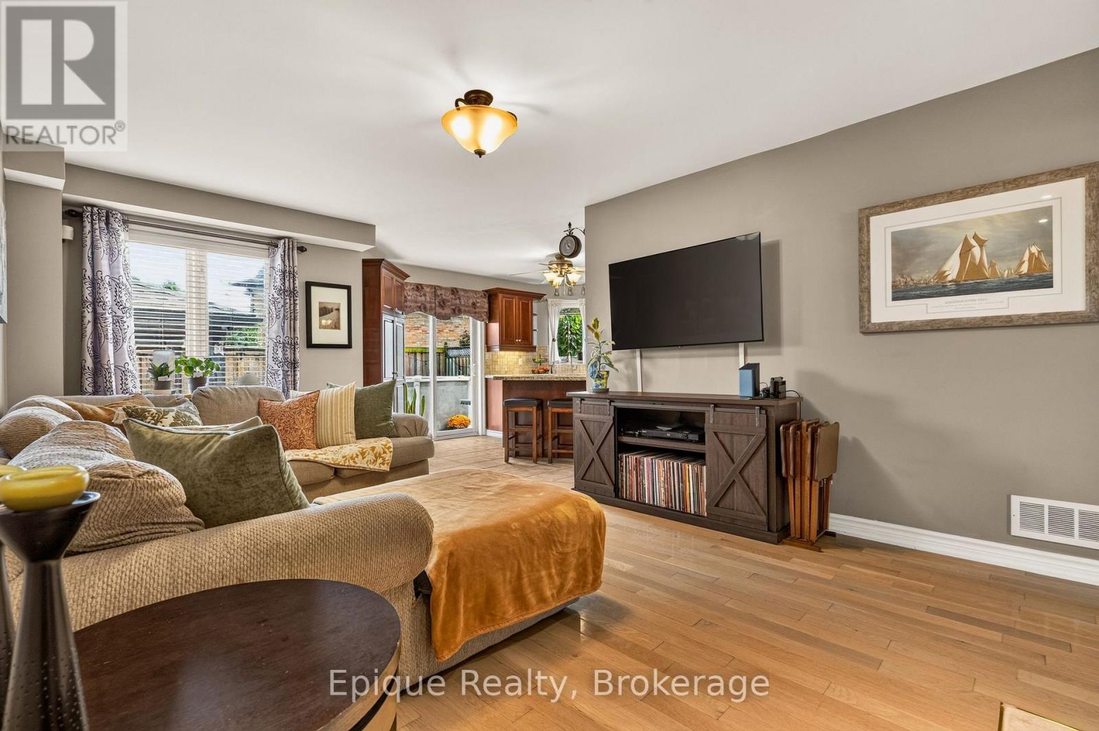 184 Locheed Drive, Hamilton, ON photo 15