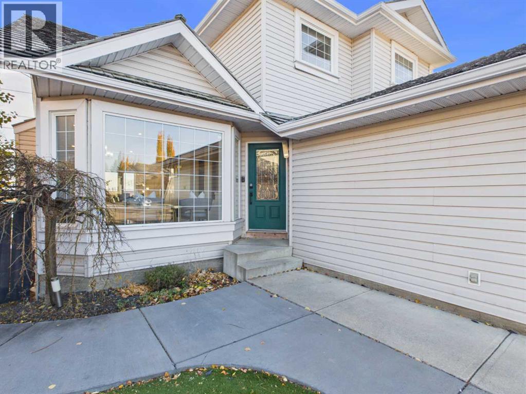 717 Sierra Madre Court SW photo 4