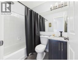 717 Sierra Madre Court Sw, Calgary, AB T3H3J1 Photo 27