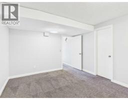 717 Sierra Madre Court Sw, Calgary, AB T3H3J1 Photo 34