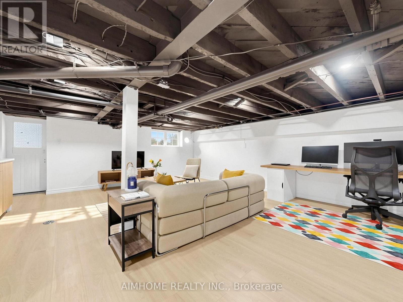280 Fairlawn Avenue, Toronto, ON photo 37