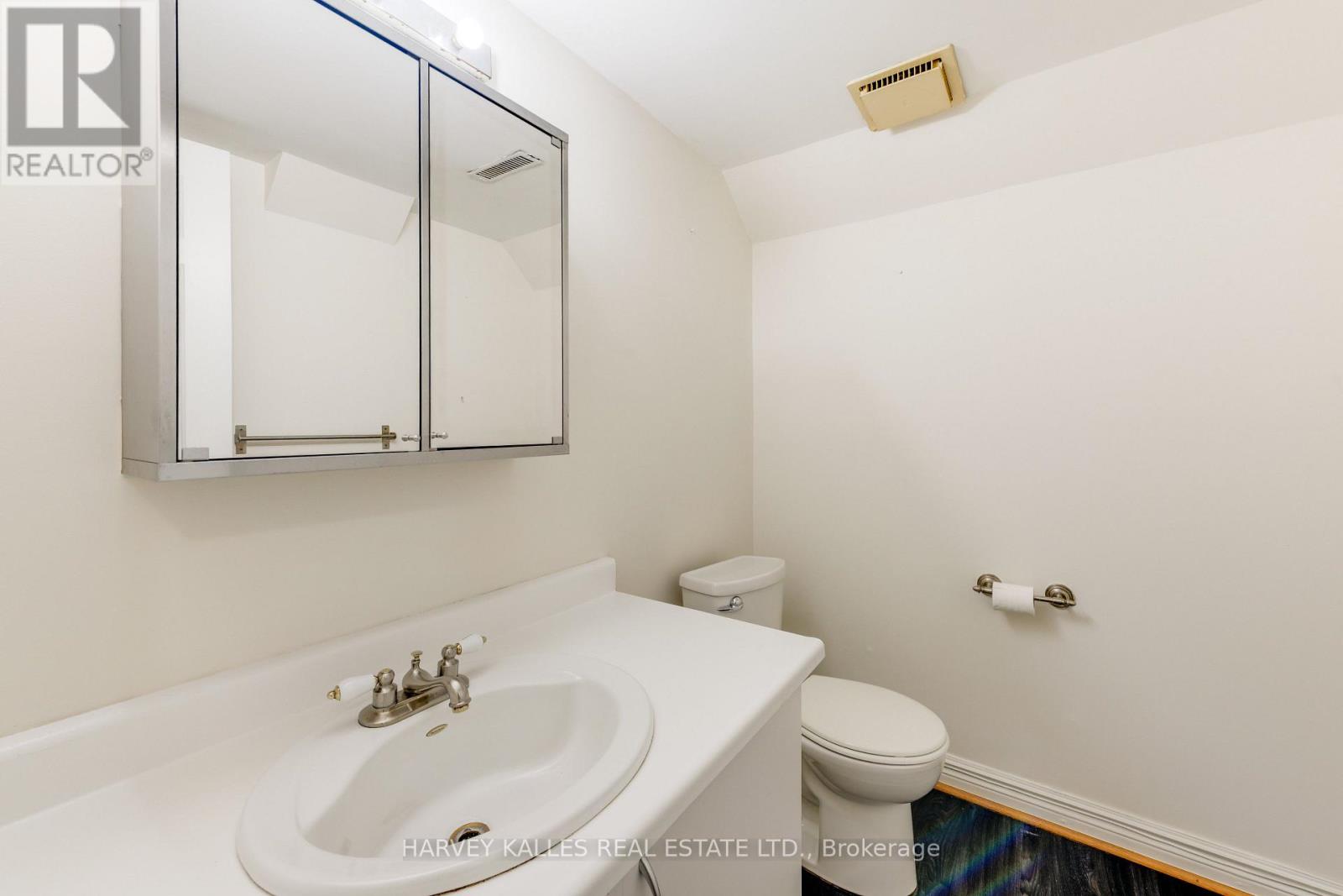 16 St. James Court, Toronto, ON photo 28
