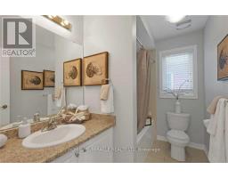 32 Mcdonald Crescent, Clarington, ON L1B0E2 Photo 14