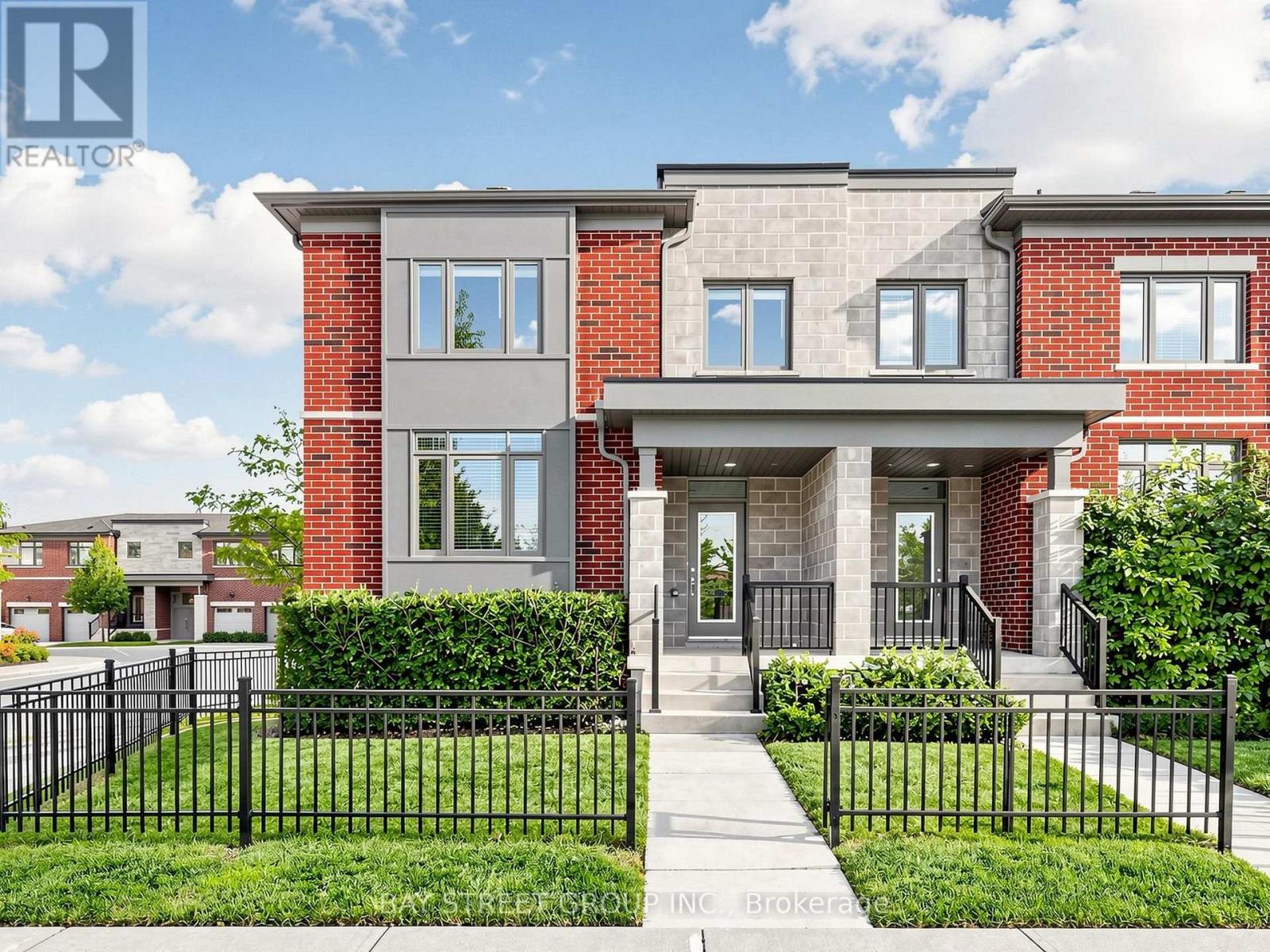 2 Longshore Way, Whitby, ON photo 34