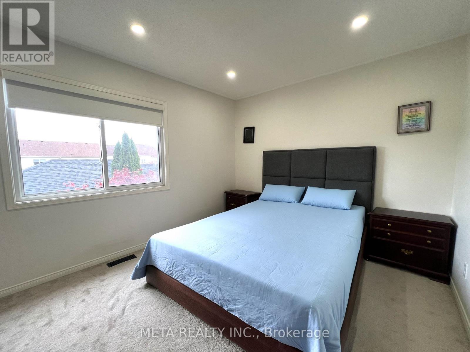 39 Bayside Gate, Whitby, ON photo 15