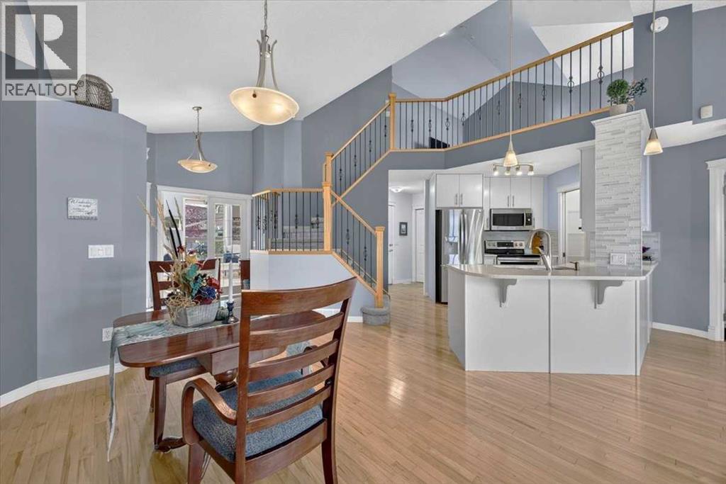 248 Springbank Villas SW photo 10