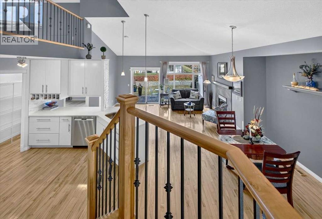 248 Springbank Villas SW photo 19