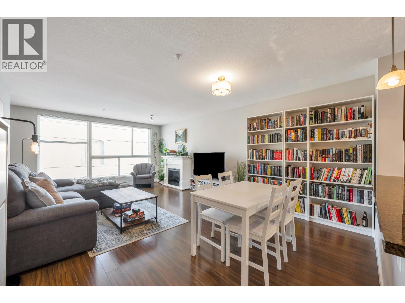 Photo of 327 12085 228 STREET 12