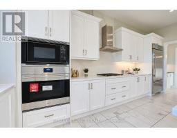 15 Kenneth Campbell Court, Aurora, ON L4G5Z4 Photo 16